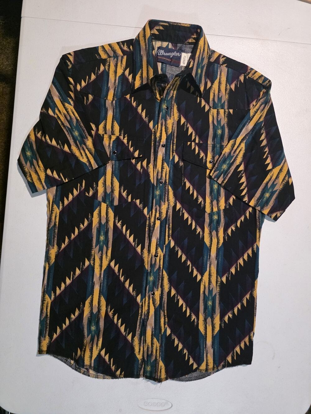 VTG Wrangler Western Shirt Mens M Pearl Snap Southwestern Aztec Geometric Cowboy